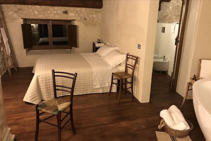 Room 69 of 112