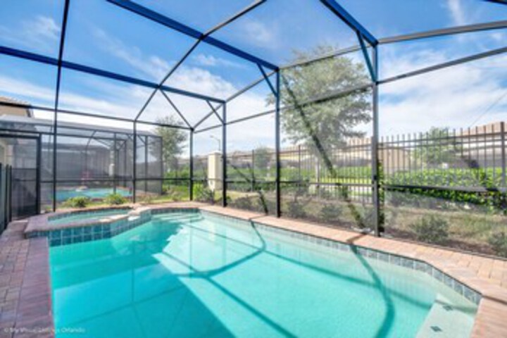 Pool 71 of 125