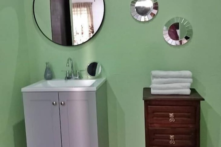 Room 5 of 46