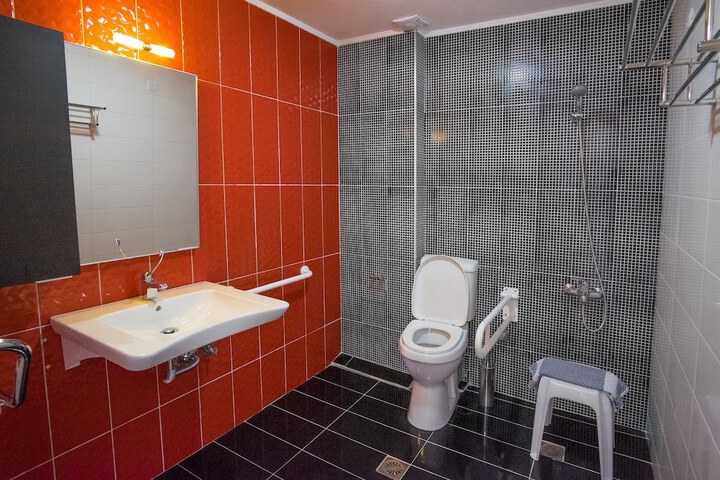 Room 14 of 52