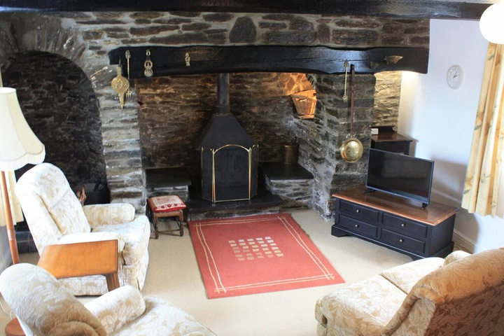 Holiday Home With Floor Heating Authentic Wooden Beams and a Beautiful Garden