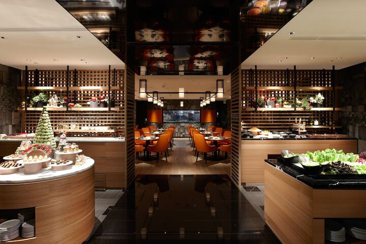 Dining 76 of 121