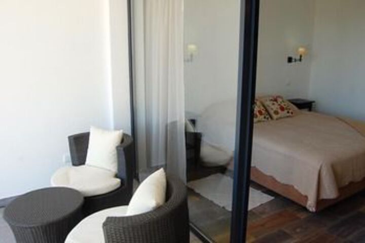 Room 11 of 31