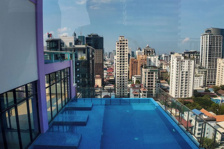 Pool 19 of 40
