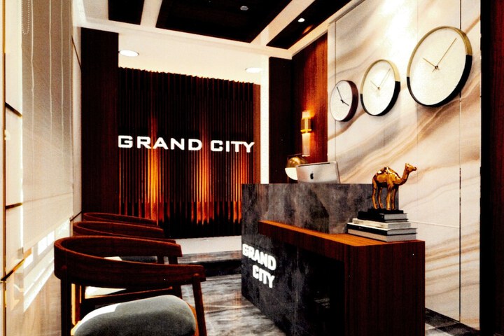 Grand City Hotel