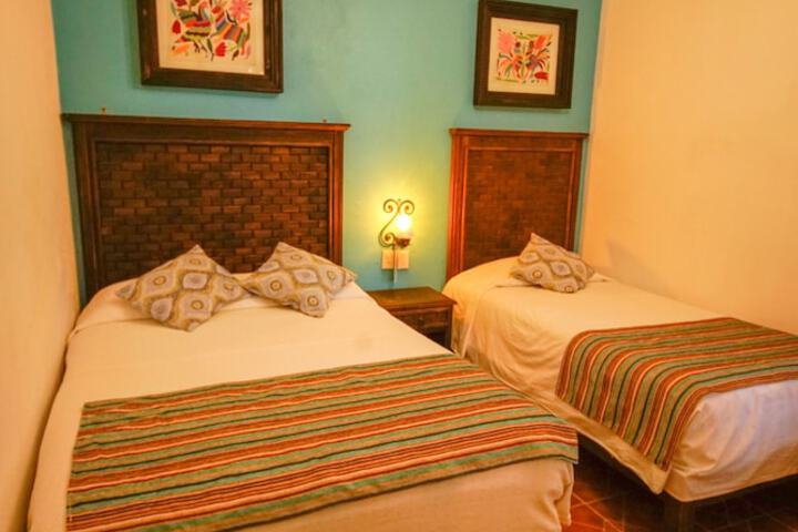 Room 26 of 156