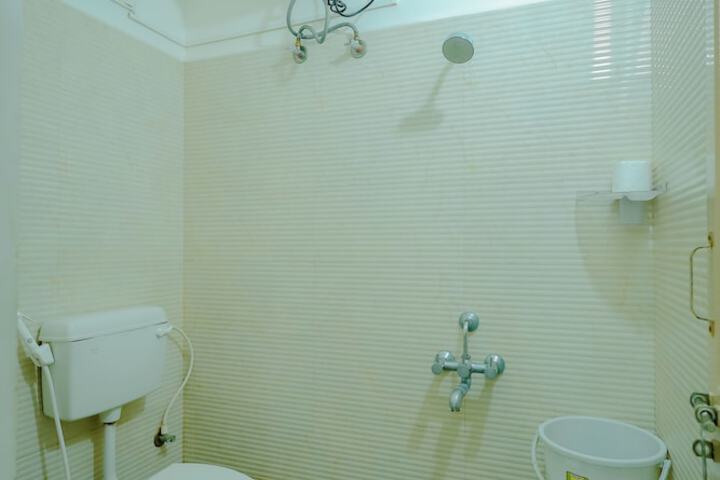 Room 56 of 94