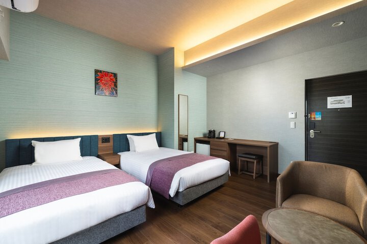 Room 26 of 138