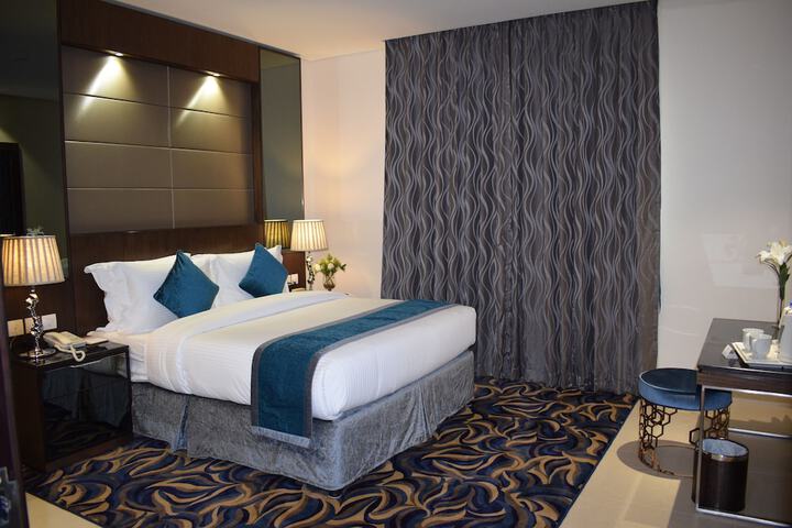 Room 4 of 58