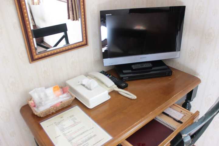 Room amenity