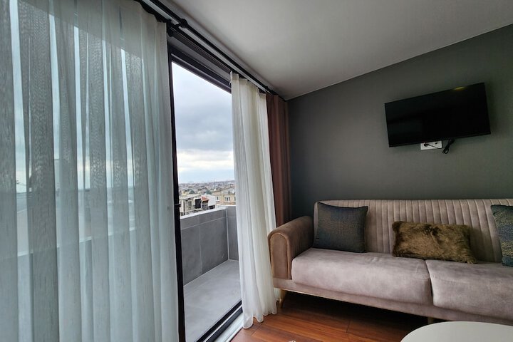 Room 18 of 73