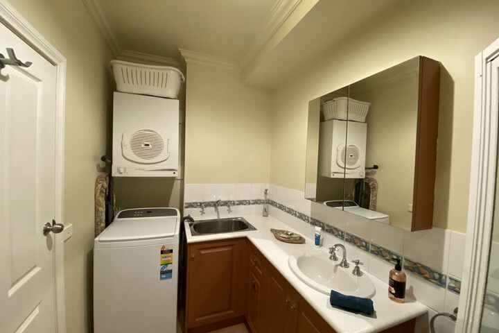 Room 33 of 44