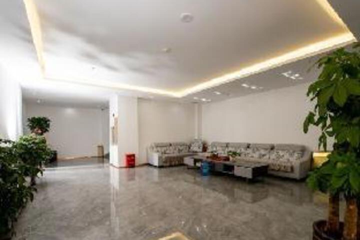Kunming Haolong Business Hotel