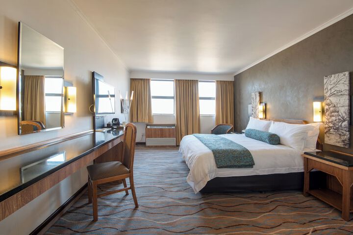 Room 32 of 156