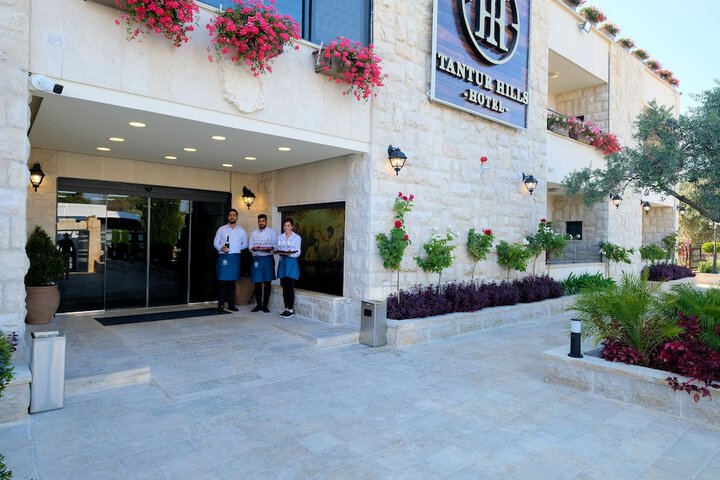 Hotel 90 of 106