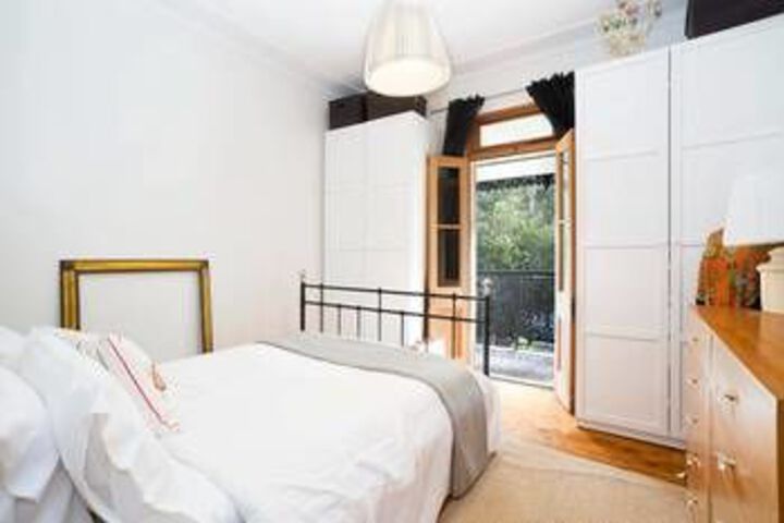 Room 4 of 21
