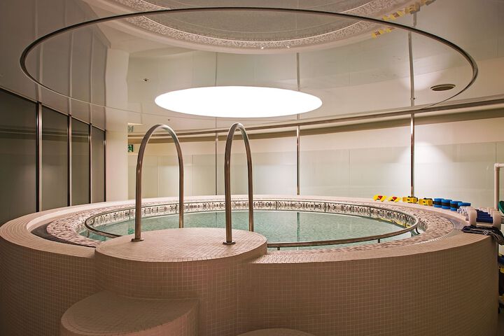 Spa 42 of 101