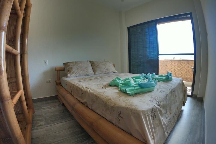 Room 5 of 23