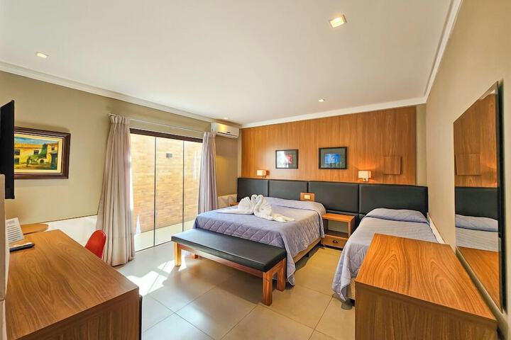 Room 7 of 79