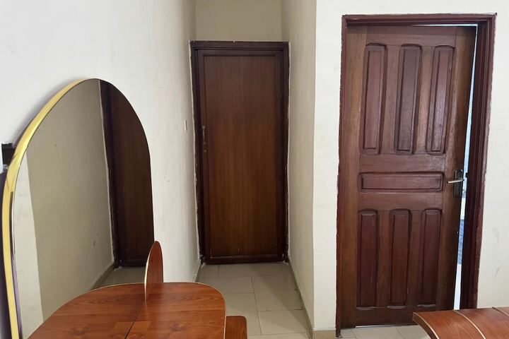 Room 27 of 53