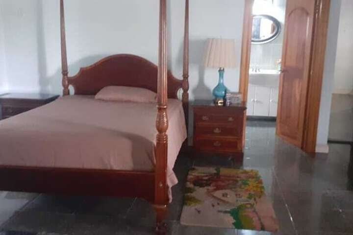 Room 21 of 24