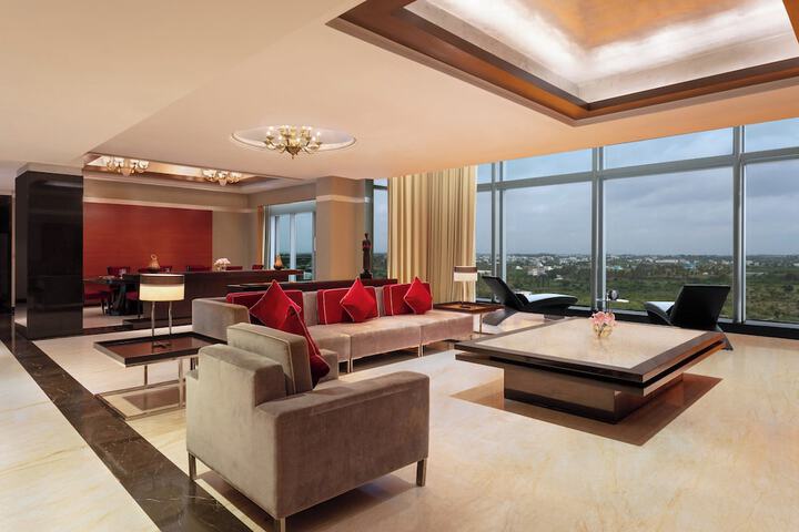 Room 28 of 71