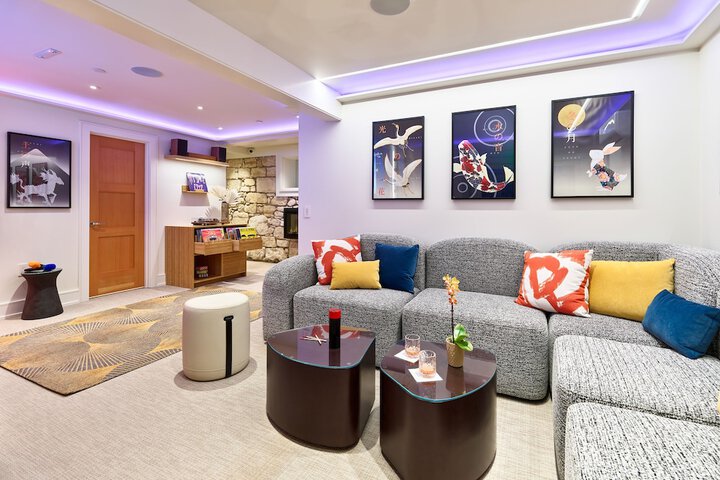 Room 46 of 54