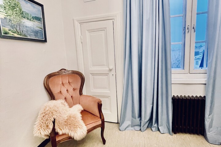 Room 12 of 64