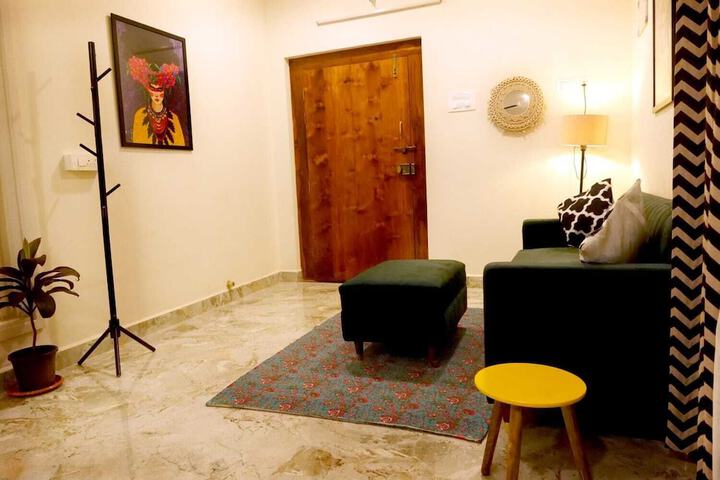 Room 13 of 31