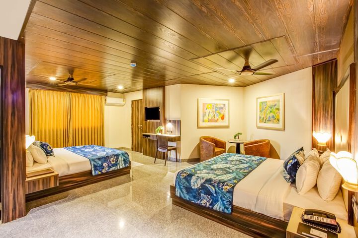 Room 8 of 23
