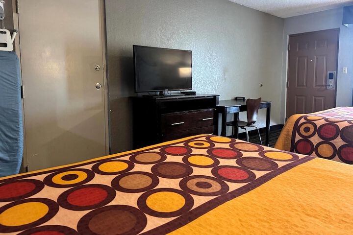 Room 31 of 44