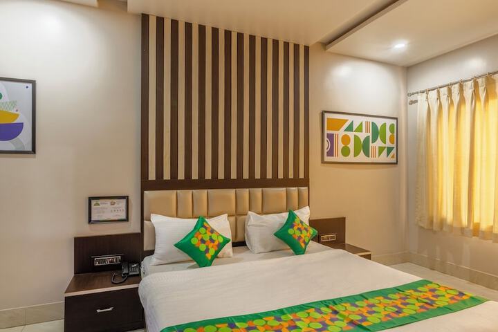 Room 12 of 31