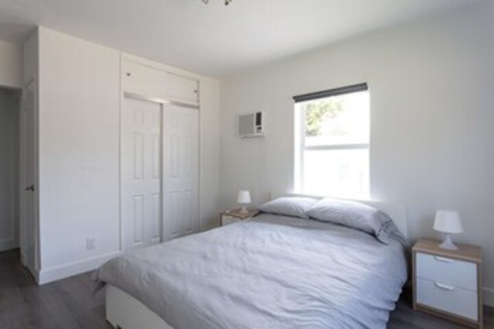 Room 28 of 36