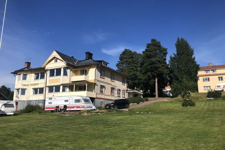 Hotel 4 of 12