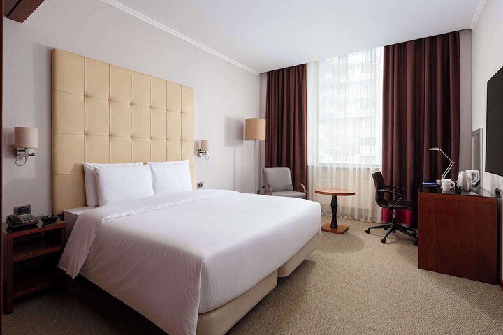 Room 15 of 71