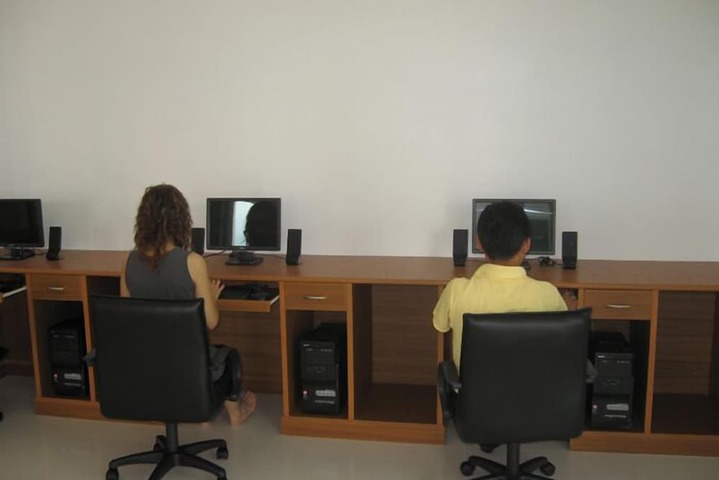 Business Center 43 of 43