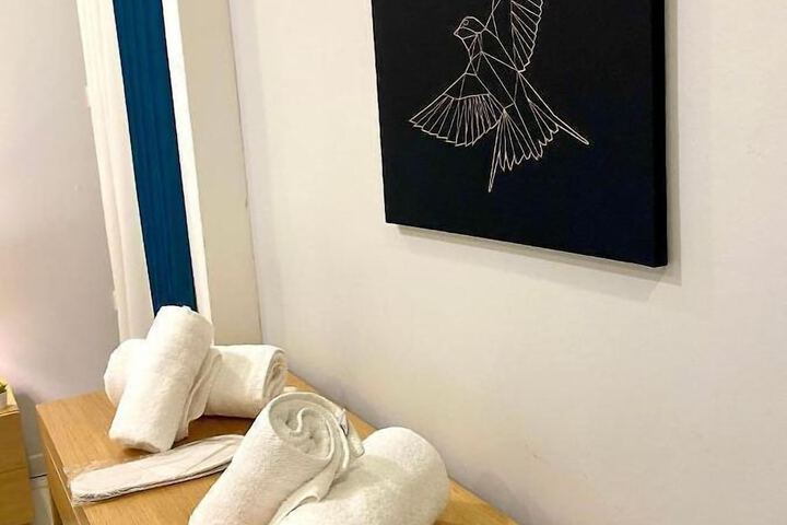Room 11 of 26