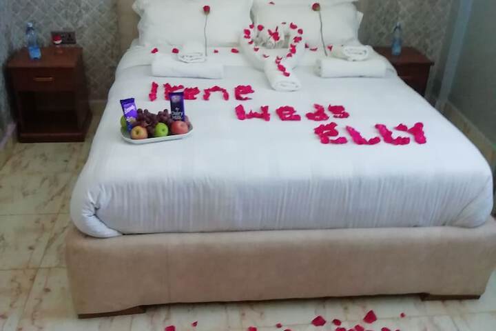Room 15 of 26