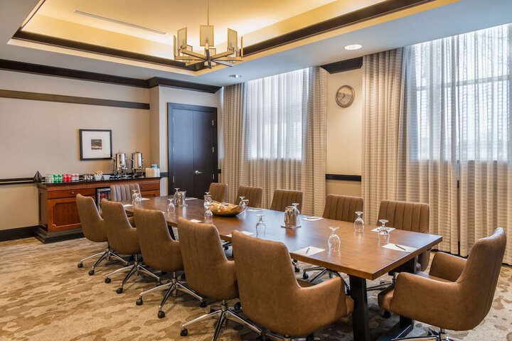 Meeting facility