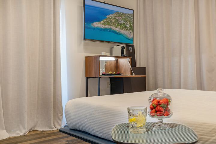 Room 21 of 80