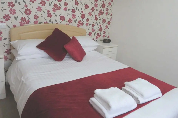 guest_rooms