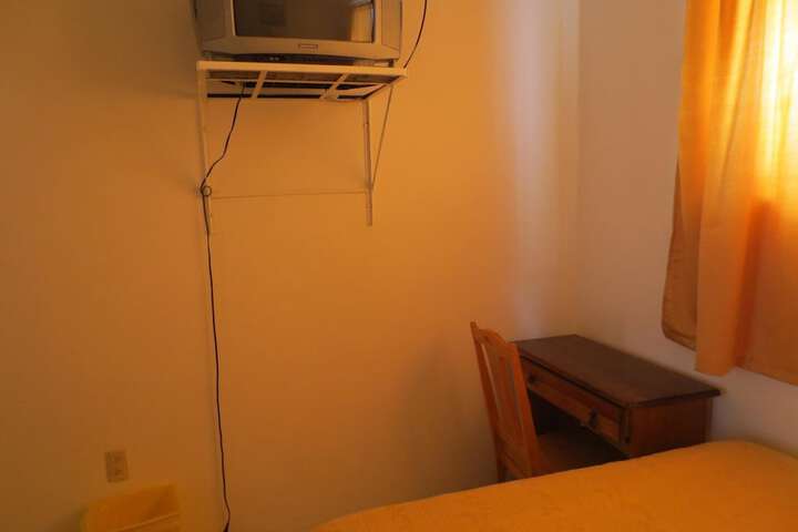 Room 19 of 59