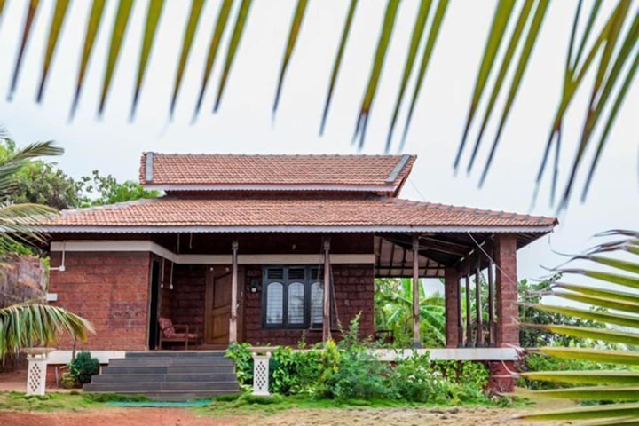 Beachfront Villas in Ratnagiri