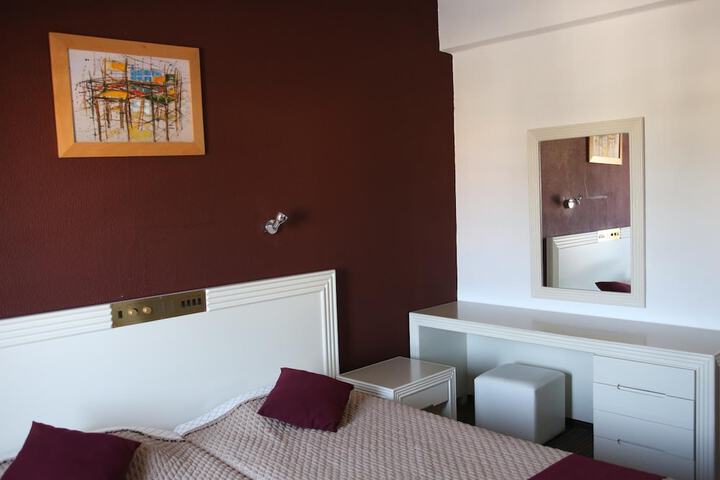 Room 16 of 45