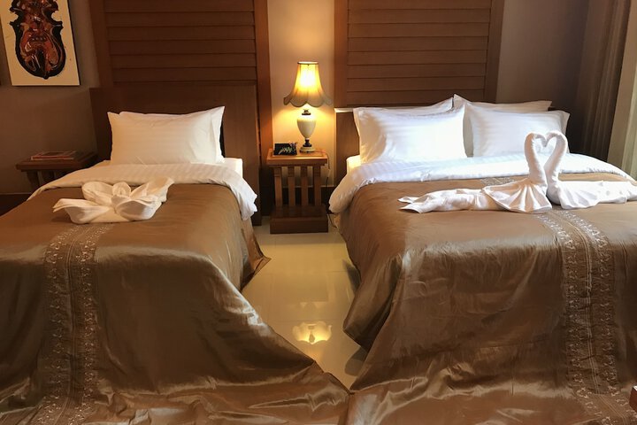 Room 12 of 51