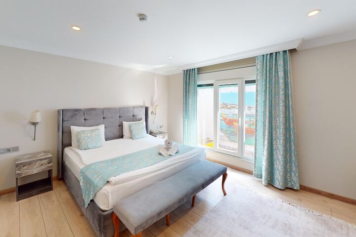 Room 5 of 21