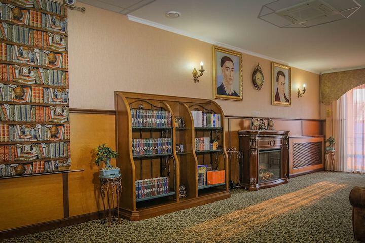 Hotel Interior 75 of 95