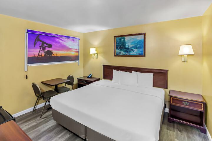 Room 16 of 22