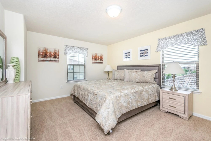 Room 7 of 26