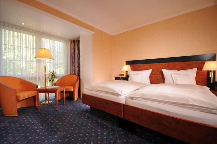 Room 9 of 47